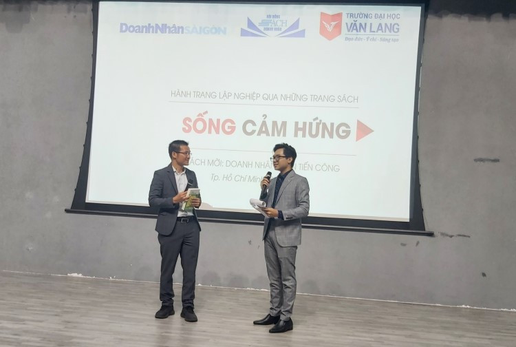 Gần 300 sinh viên tham gia talkshow Sống cảm hứng