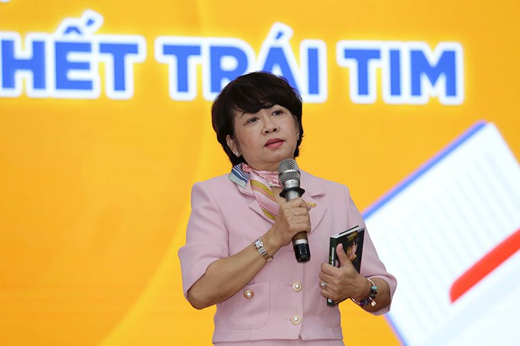Bà Phan Thị Tuyết Mai. Tổng giám đốc công ty TMTM