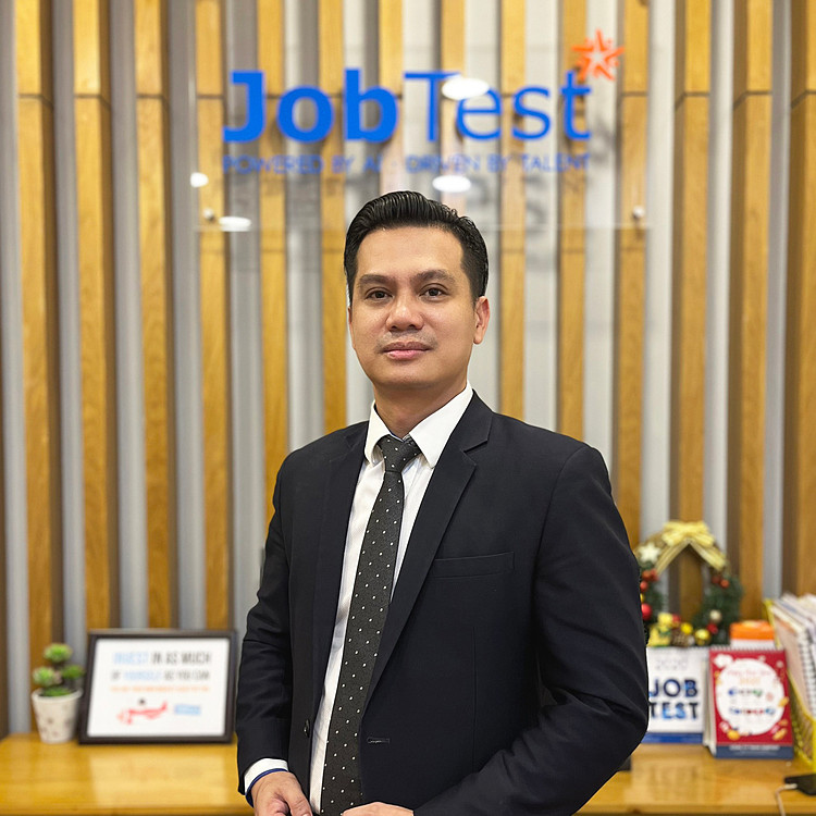 Ông Nguyễn Công Thủy - CEO của JobTest