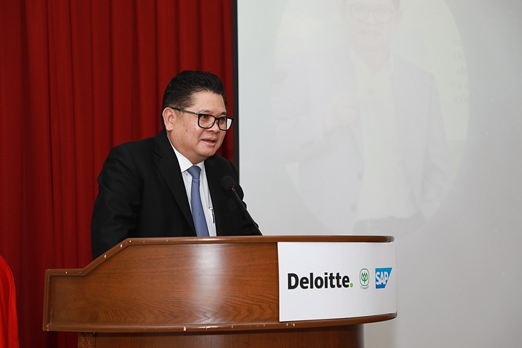 Ảnh: Tổng giám đốc C.P. Việt Nam phát biểu tại chương trình
