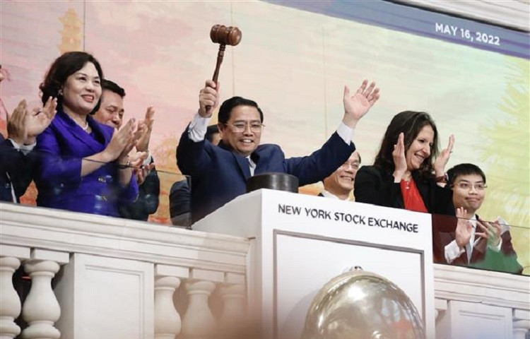 Thủ tướng Phạm Minh Chính thăm sàn giao dịch chứng khoán New York