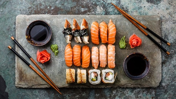 Wasabi trên bàn tiệc sushi. Ảnh: Shutterstock