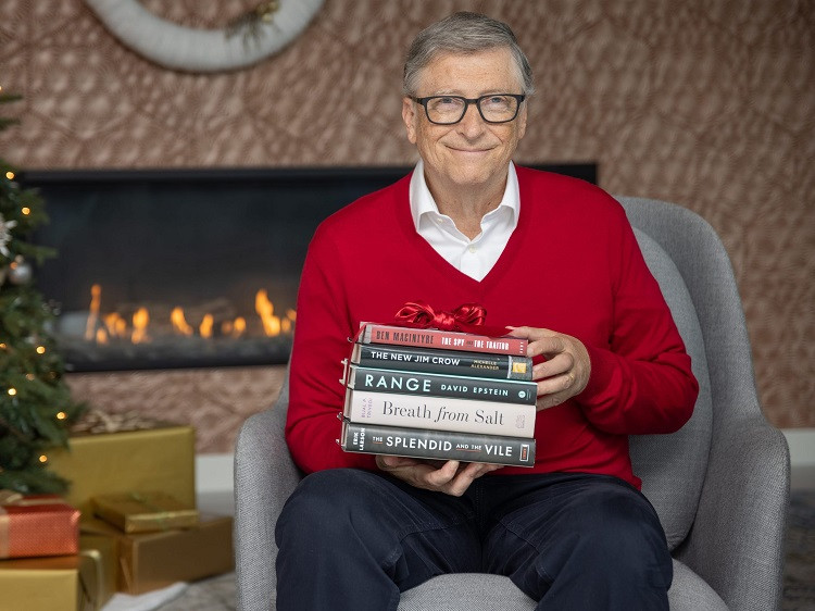 5 cuốn sách hay tỷ phú Bill Gates khuyên đọc hè 2022