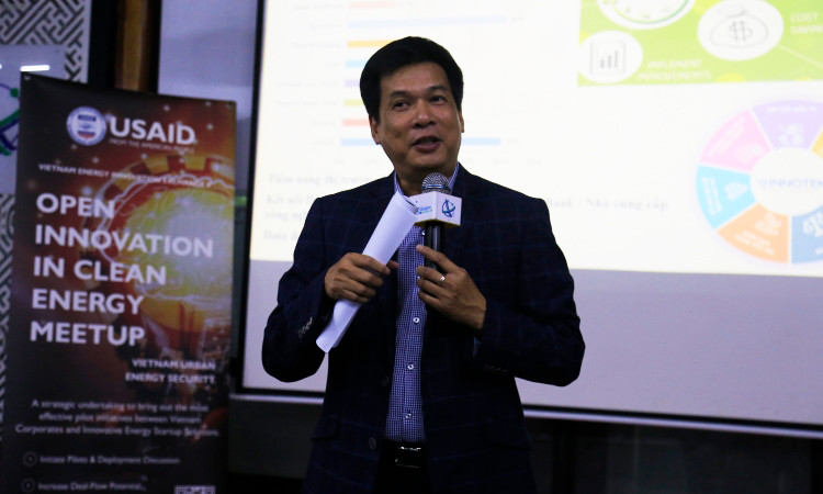 Ông Huỳnh Kim Tước, CEO Trung tâm Ứng dụng tiến bộ khoa học và công nghệ (SiHUB) gợi mở cơ hội phát triển những giải pháp về năng lượng sạch cho các startup