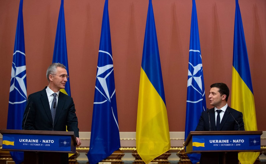 Ukraine thừa nhận tư cách thành viên NATO là không khả thi