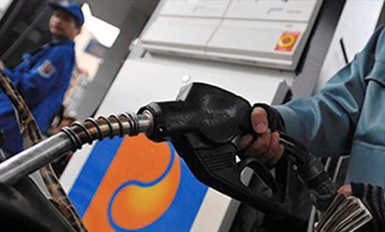 Xăng dầu giảm giá sau 7 lần tăng liên tiếp