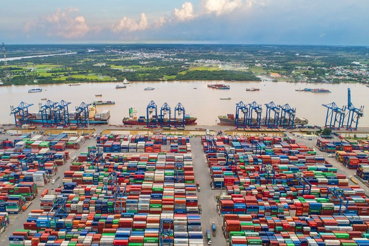 TP.HCM sẽ miễn, giảm phí hạ tầng cảng biển từ đầu tháng 8
