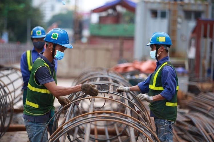 Thủ tướng Chính phủ yêu cầu tiếp tục xem xét cho vay đối với lĩnh vực bất động sản