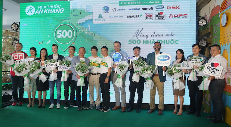 An Khang cán mốc 500 nhà thuốc trên toàn quốc