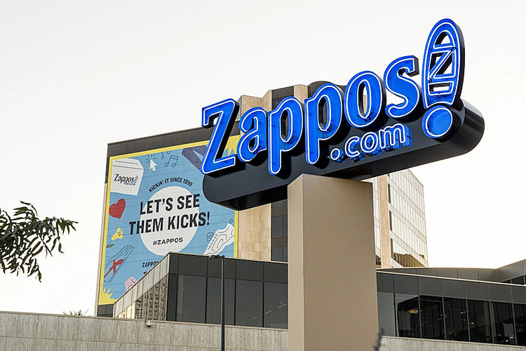 Zappos là hình mẫu nổi tiếng khi xây dựng văn hóa doanh nghiệp vì khách hàng. Ảnh: Zappos
