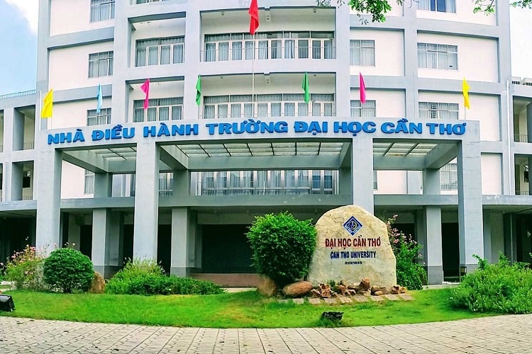 Giáo dục đại học: 5 trường có doanh thu nghìn tỉ