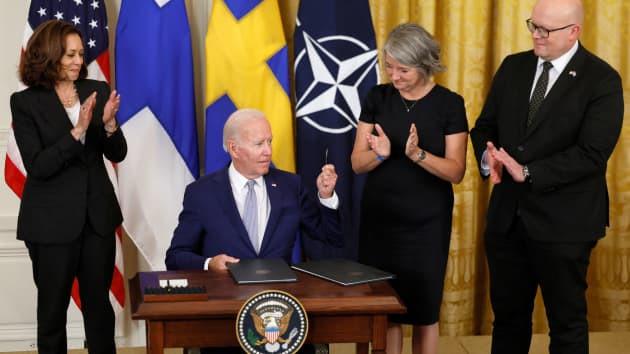 Mỹ phê chuẩn kết nạp Phần Lan, Thuỵ Điển vào NATO