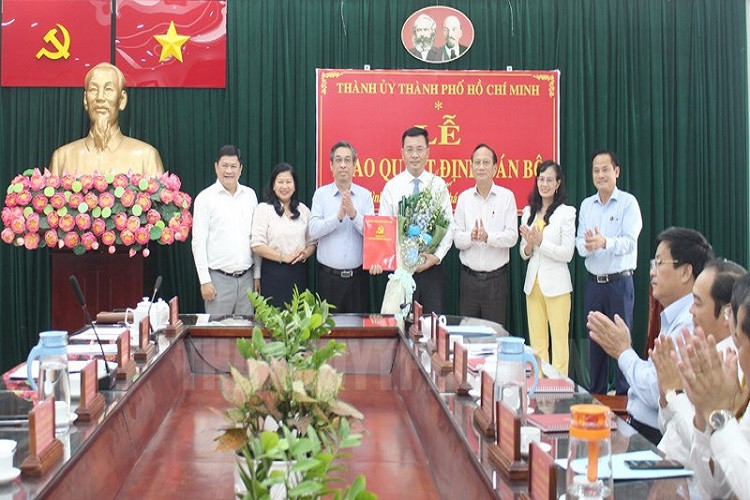 Ông Võ Đức Thanh được bầu giữ chức Chủ tịch UBND huyện Bình Chánh, TP.HCM
