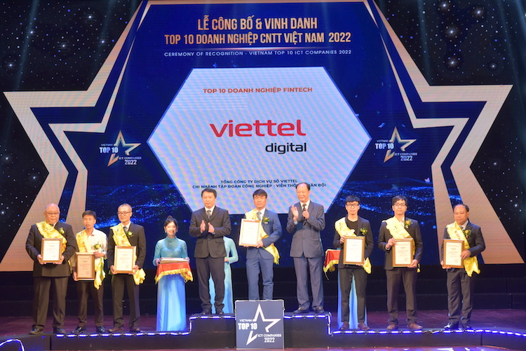 Viettel dẫn đầu top 10 doanh nghiệp công nghệ thông tin Việt Nam 2022
