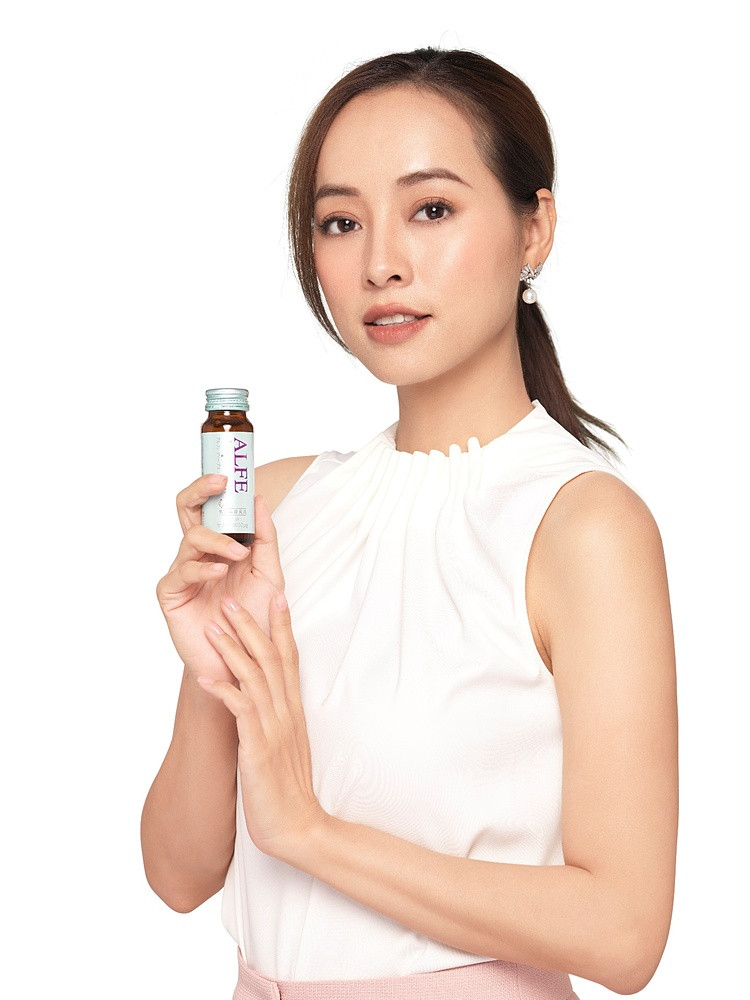 DHG gần đây còn phân phối những sản phẩm chăm sóc sức khỏe chất lượng cao như Collagen nước ALFE từ Nhật Bản…