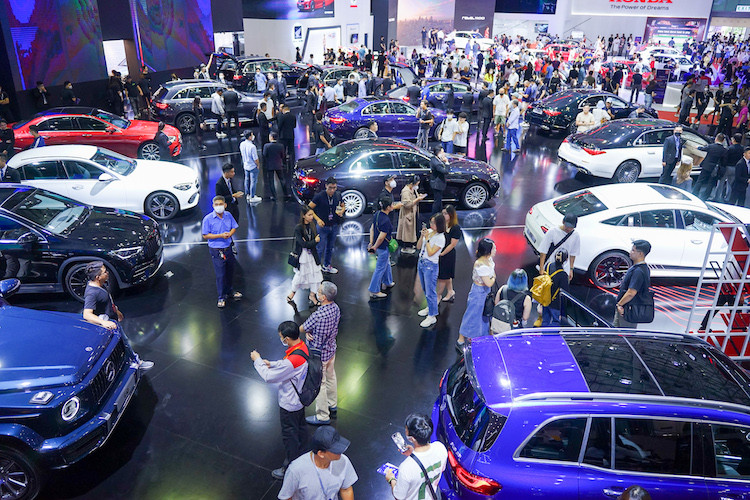 Gần 2.000 xe ô tô được bán tại VMS 2022