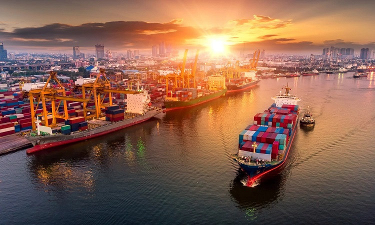 Thặng dư thương mại 10 tháng của Việt Nam đạt 9,59 tỷ USD