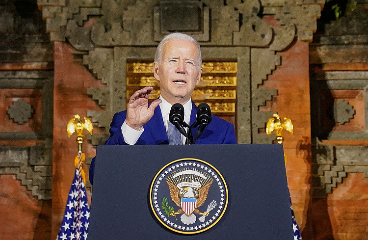 Tổng thống Mỹ Joe Biden trả lời họp báo sau cuộc gặp với Chủ tịch Trung Quốc Tập Cận Bình tại Bali, Indonesia, ngày 14/11. Ảnh: Reuters.