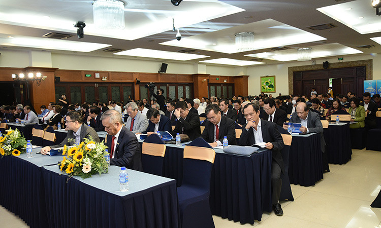 Các đại biểu tham gia phiên họp trù bị Đại hội Đại biểu Hội Doanh nghiệp TP.HCM nhiệm kỳ 2022-2027