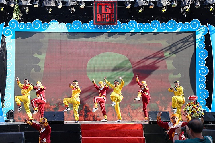Biểu diễn võ cổ truyền Bình Định tại Ngày hội Người Bình Định