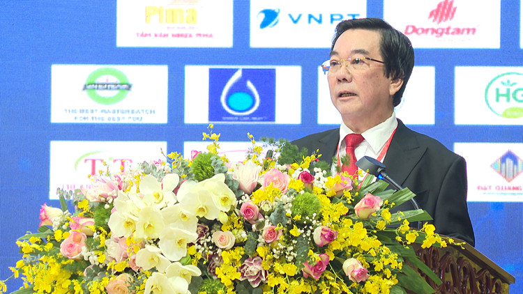 Ông Trịnh Văn Hải - Chủ tịch Hội doanh nhân trẻ khóa V khai mạc đại hội