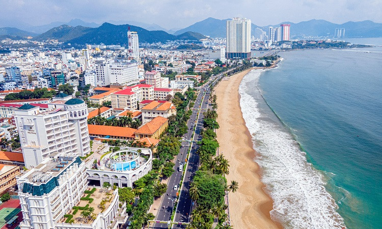 Tỉnh Khánh Hòa xây dựng quy hoạch trở thành trung tâm kinh tế biển lớn của cả nước