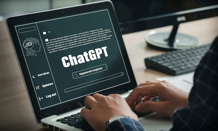 6 ngành nghề có thể tận dụng ChatGPT để kiếm tiền tại nhà