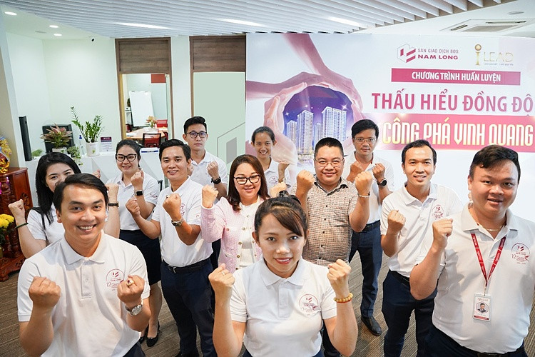 Sàn Nam Long luôn chú trọng đào tạo nhân viên để ngày càng chuyên nghiệp hóa
