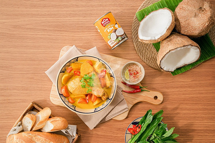 Nước cốt dừa xim - Mom Cooks dễ dàng kết hợp hài hòa với đa dạng các món ăn Việt lẫn Âu - Á