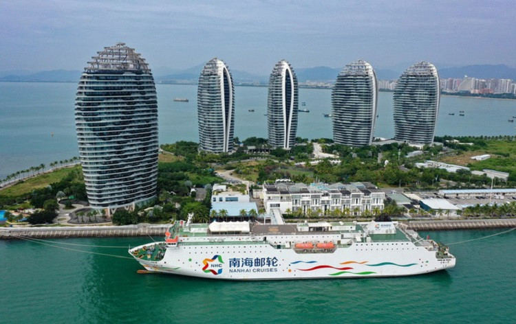 Việt Nam hưởng lợi gì khi Trung Quốc xây cảng thương mại tự do lớn nhất thế giới?