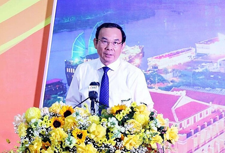Ủy viên Bộ Chính trị, Bí thư Thành ủy TPHCM Nguyễn Văn Nên phát biểu kết luận hội nghị