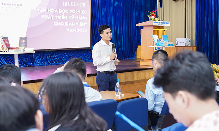 CEO Nguyễn Anh Dũng chia sẻ tại talkshow