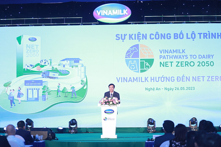 Ông Nguyễn Hạnh Phúc - Chủ tịch HĐQT Vinamilk chia sẻ về cam kết của Vinamilk đối với mục tiêu Net Zero