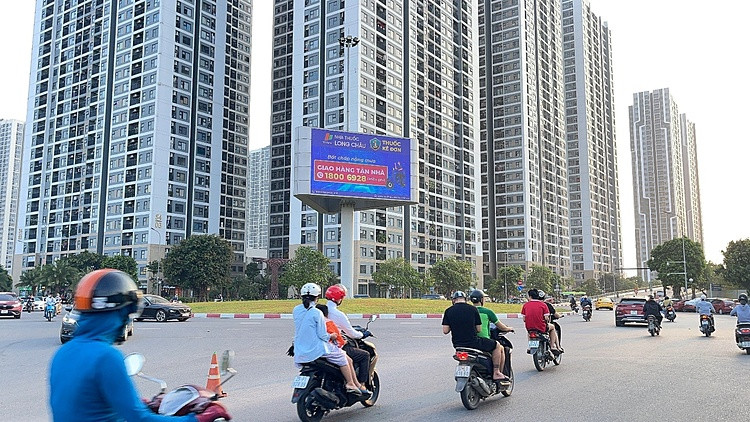 Nhãn hàng Nhà Thốc Long Châu tại màn hình LED Vihomes Smart City