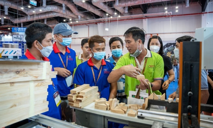 Tăng cường phát triển thương hiệu sản phẩm gỗ Việt Nam