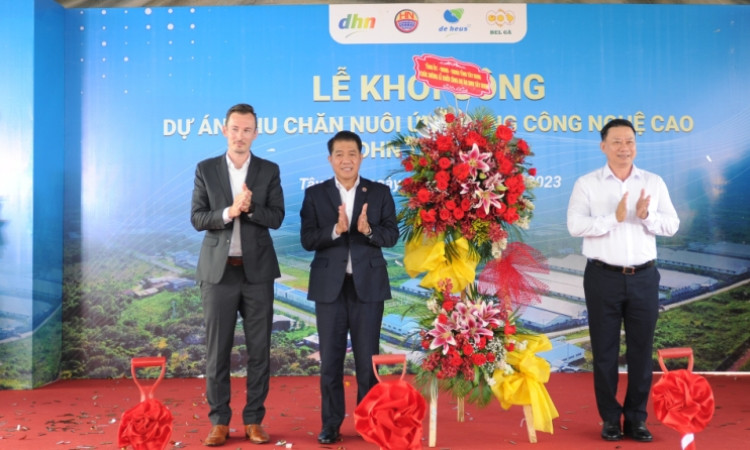 Khởi công dự án khu chăn nuôi ứng dụng công nghệ cao DHN Tây Ninh