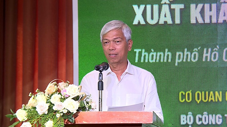 Ông Võ Văn Hoan - Phó chủ tịch UBND TP.HCM phát biểu tại hội nghị