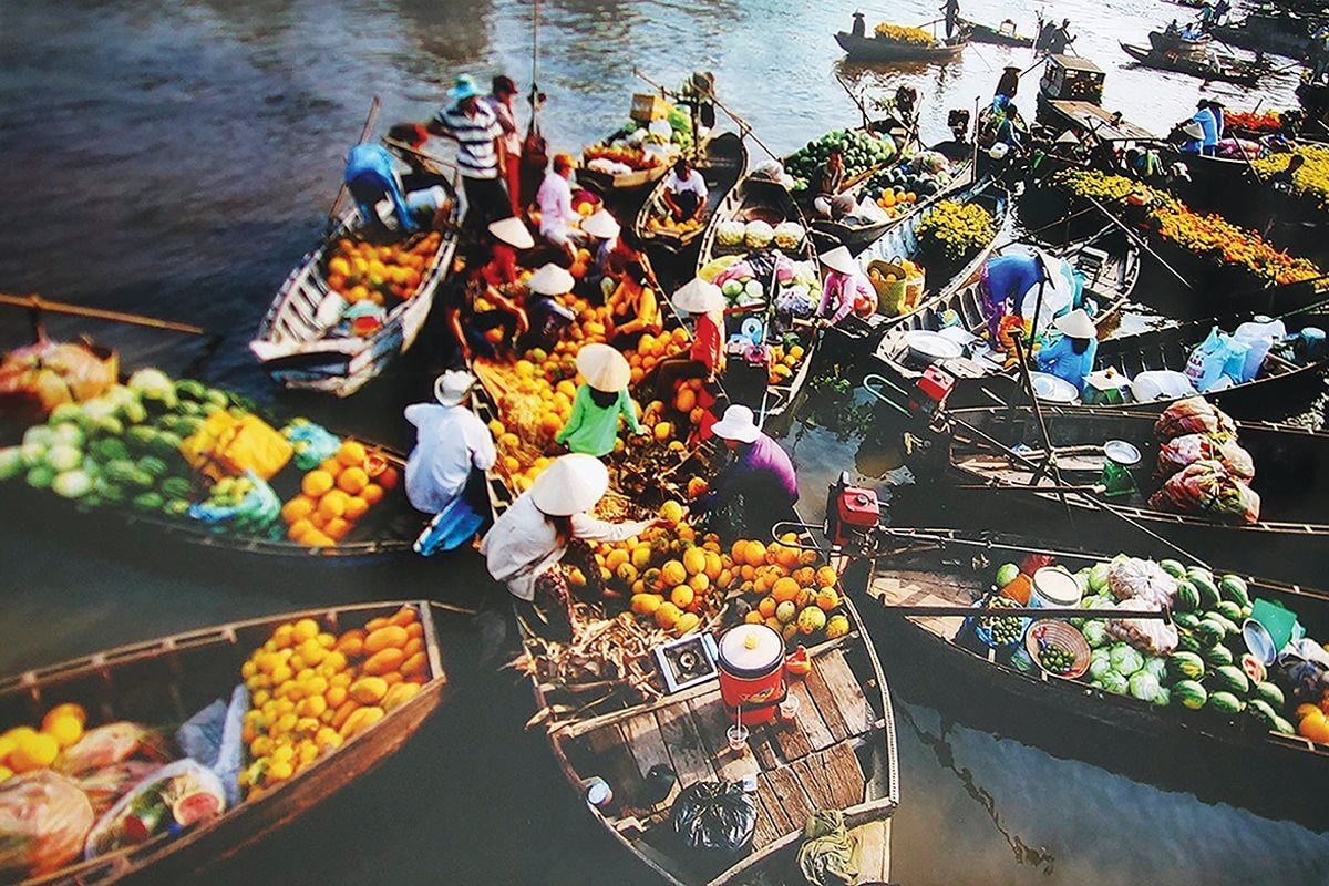 su-lich-song-nuoc-ha-nguon-mekong.jpg