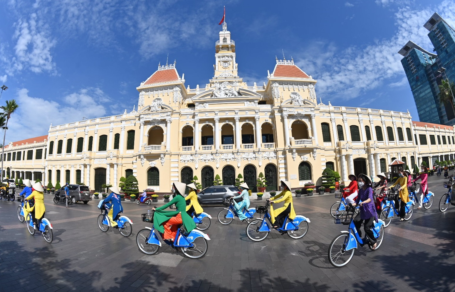 Bài 1: Đầu tư, phát triển những sản du lịch quen mà lạ | baotintuc.vn