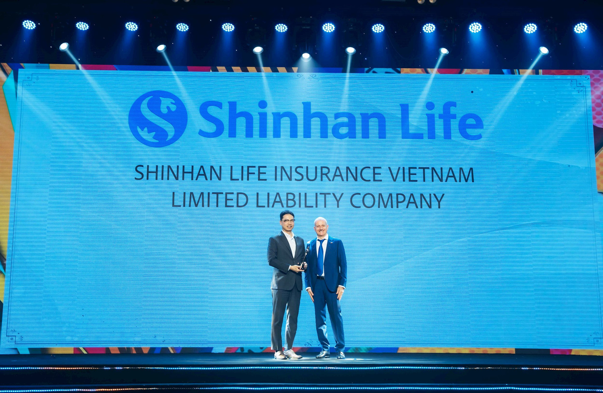 shinhan-life-.jpg