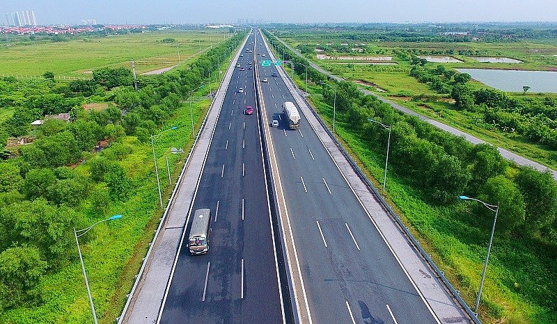 Cao tốc TP. Hồ Chí Minh - Thủ Dầu Một – Chơn Thành sẽ có 4 làn xe, nghiên cứu thêm làn dừng khẩn cấp | Thời báo Tài chính Việt Nam