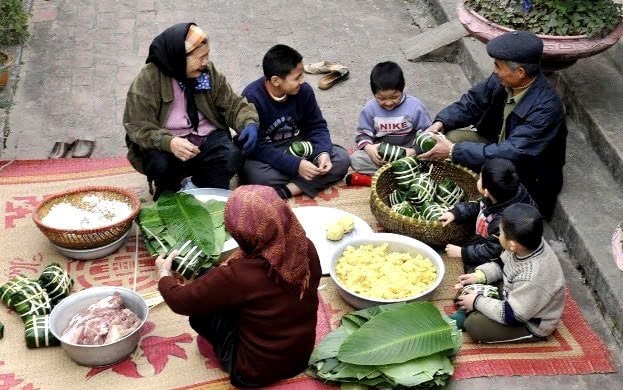 goi-banh-tet.jpg