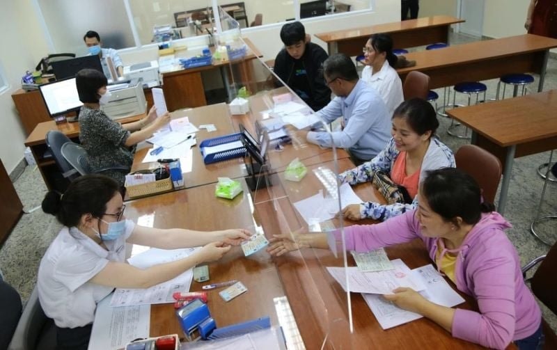 Hướng dẫn xác định thời gian và tiền lương để tính hưởng chế độ khi sắp