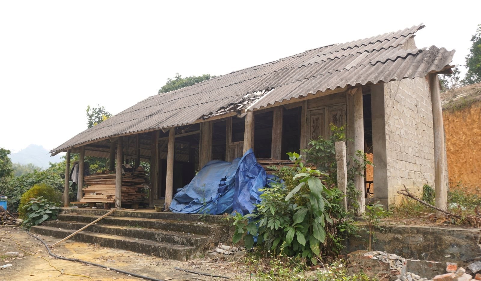 ngoi-nha-cu-cua-tran-quang-phuc-tuyen-quang.jpg