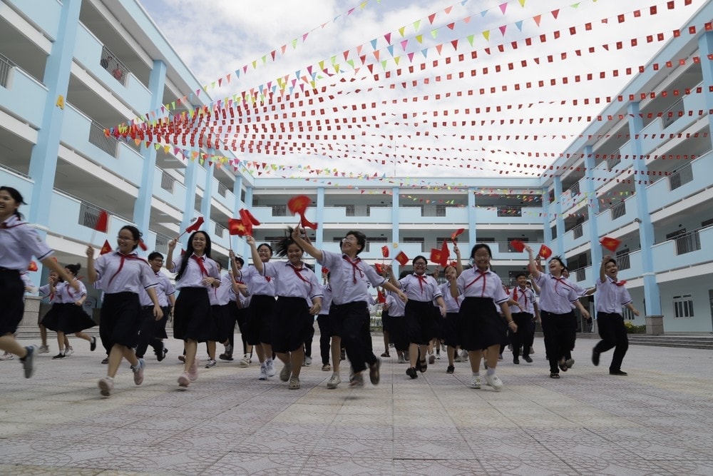 TP. Hồ Chí Minh: Phụ huynh đăng ký tuyển sinh lớp 1, lớp 6 từ ngày 15/5