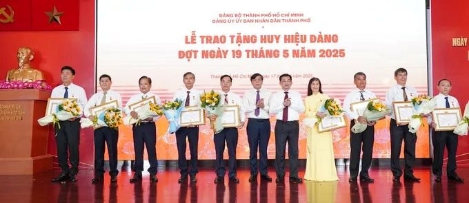 10-248-3218.jpg.jpg