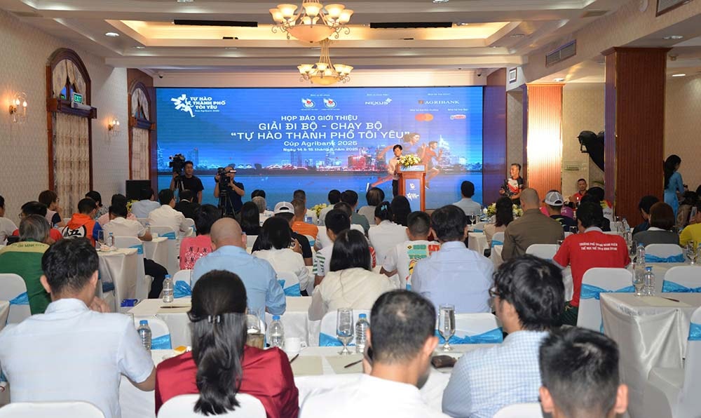 Toàn cảnh buổi họp báo công bố giải chạy. Ảnh: Thanh Vũ