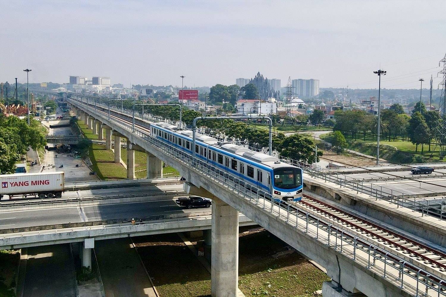 71-1717551786-metro.jpg