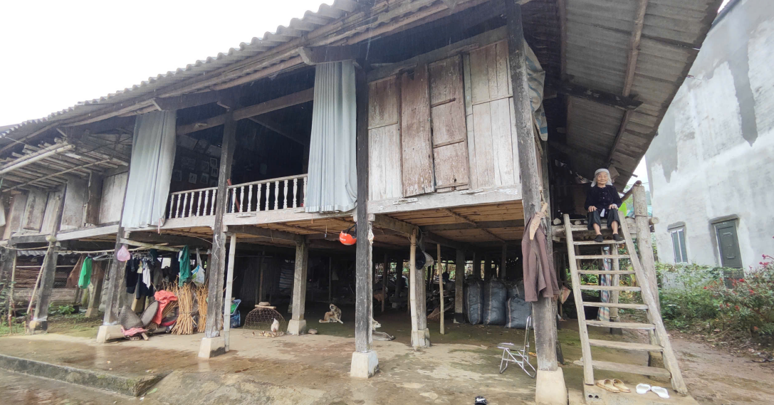 ba-binh-ben-can-nha-cu.png