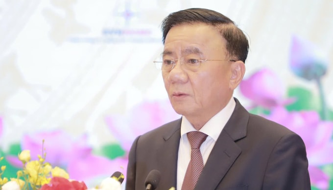 Thường trực Ban Bí thư Trần Cẩm Tú phát biểu chiều 30/5. Ảnh: Nguyên Phong